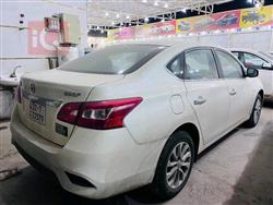 نيسان سنترا